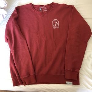 Walk in love. Cranberry pullover